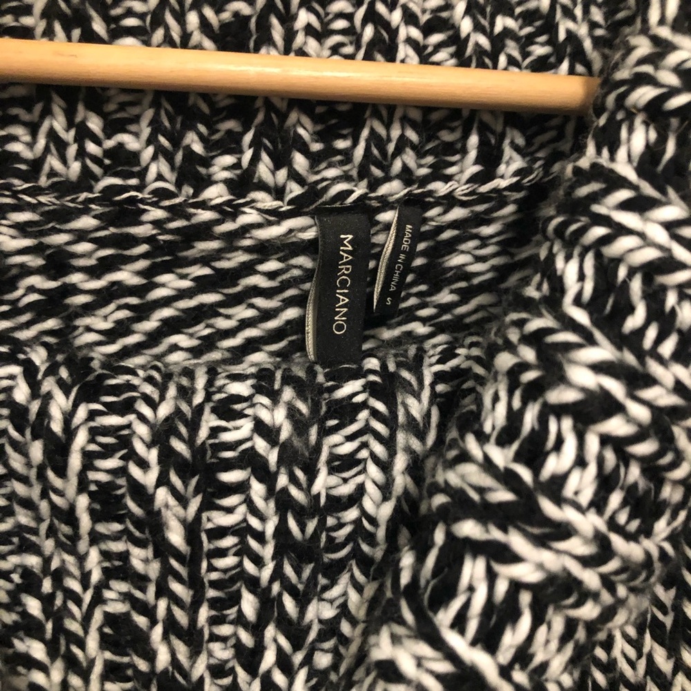 Marciano | Chunky Knit Turtle Neck Sweater S - Picture 4 of 8